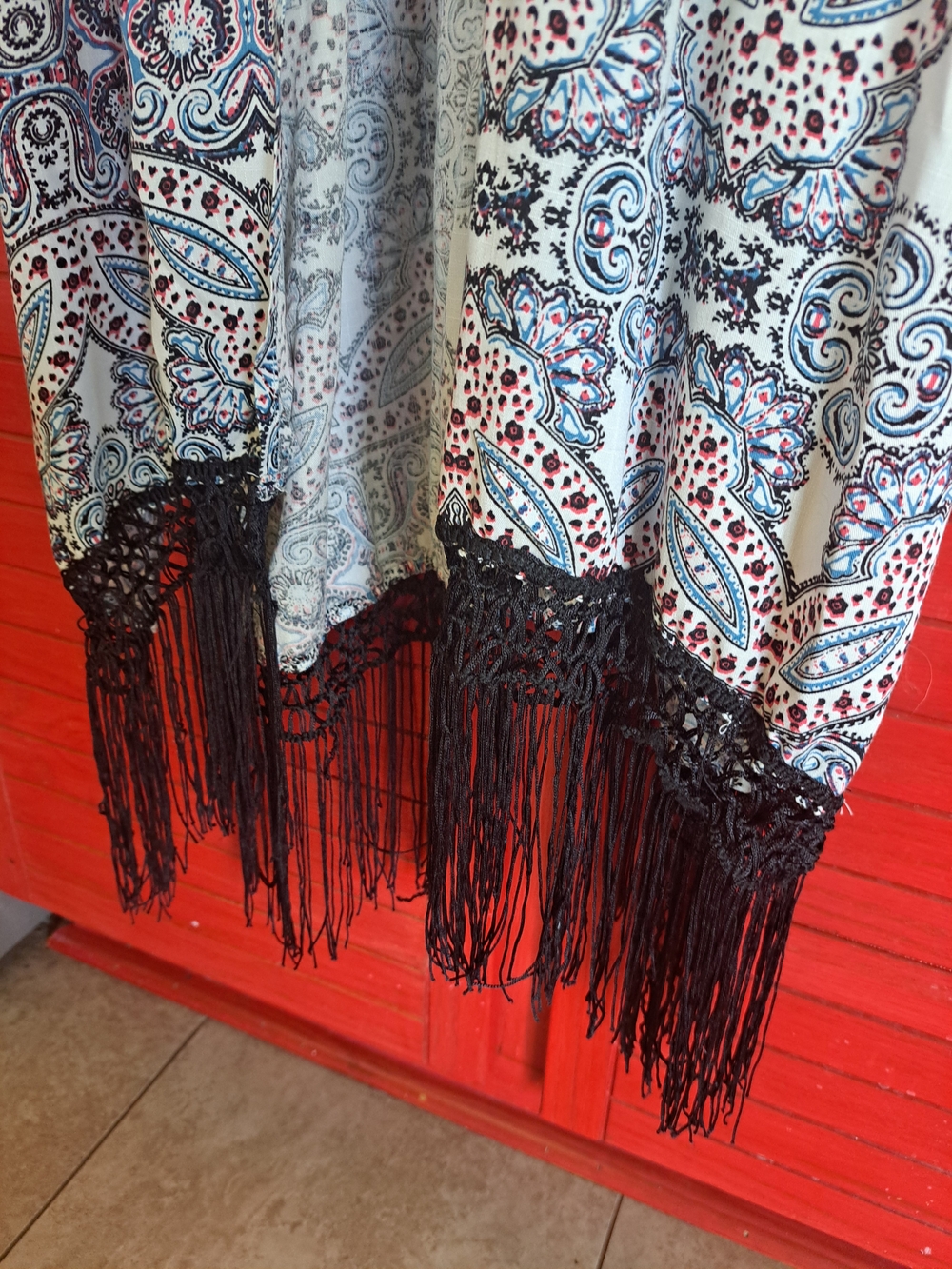 Umgee M/L boho Fringed Paisley Pocketed Maxi Vest Festival Retro - Picture 2 of 5